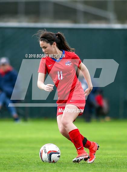 Thumbnail 2 in Chavez vs. Buchanan photogallery.