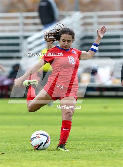 Thumbnail 1 in Chavez vs. Buchanan photogallery.