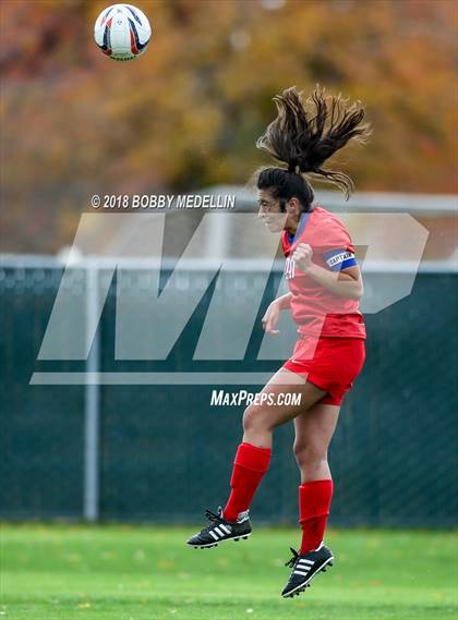 Thumbnail 3 in Chavez vs. Buchanan photogallery.