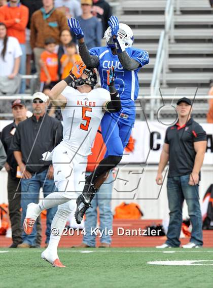 Thumbnail 3 in Tyler vs. Aledo (UIL 5A Division 1 Semifinal) photogallery.