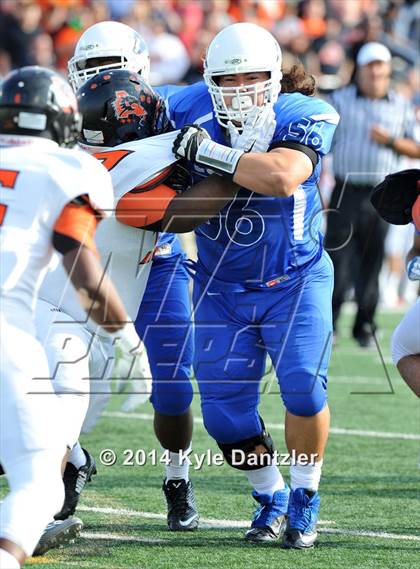 Thumbnail 1 in Tyler vs. Aledo (UIL 5A Division 1 Semifinal) photogallery.