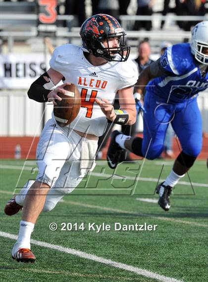 Thumbnail 3 in Tyler vs. Aledo (UIL 5A Division 1 Semifinal) photogallery.