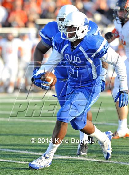 Thumbnail 3 in Tyler vs. Aledo (UIL 5A Division 1 Semifinal) photogallery.