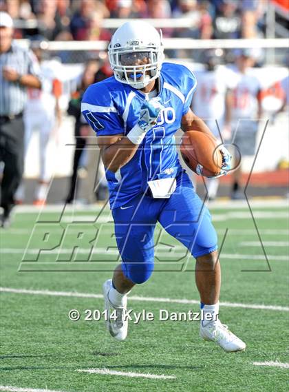 Thumbnail 1 in Tyler vs. Aledo (UIL 5A Division 1 Semifinal) photogallery.