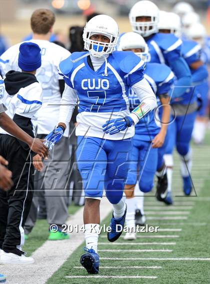 Thumbnail 2 in Tyler vs. Aledo (UIL 5A Division 1 Semifinal) photogallery.
