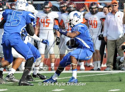 Thumbnail 3 in Tyler vs. Aledo (UIL 5A Division 1 Semifinal) photogallery.