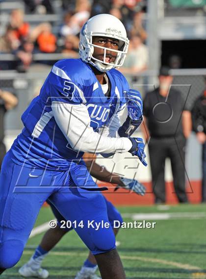Thumbnail 1 in Tyler vs. Aledo (UIL 5A Division 1 Semifinal) photogallery.