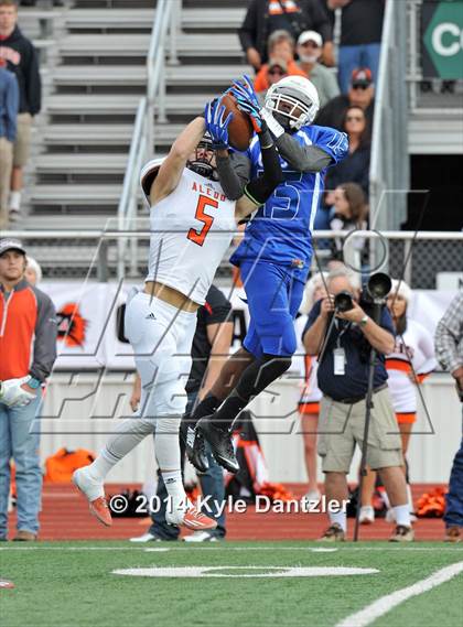 Thumbnail 1 in Tyler vs. Aledo (UIL 5A Division 1 Semifinal) photogallery.