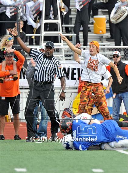 Thumbnail 2 in Tyler vs. Aledo (UIL 5A Division 1 Semifinal) photogallery.
