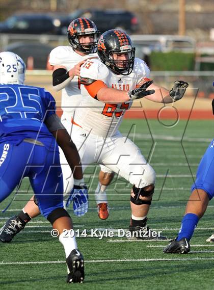 Thumbnail 2 in Tyler vs. Aledo (UIL 5A Division 1 Semifinal) photogallery.