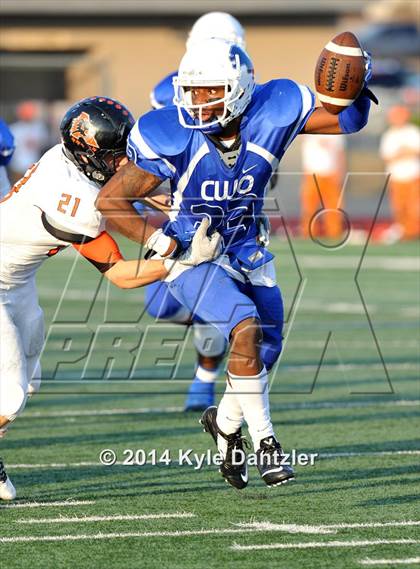 Thumbnail 3 in Tyler vs. Aledo (UIL 5A Division 1 Semifinal) photogallery.