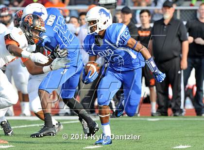 Thumbnail 2 in Tyler vs. Aledo (UIL 5A Division 1 Semifinal) photogallery.