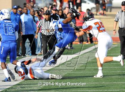 Thumbnail 2 in Tyler vs. Aledo (UIL 5A Division 1 Semifinal) photogallery.