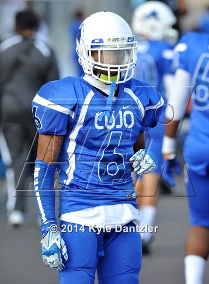 Thumbnail 2 in Tyler vs. Aledo (UIL 5A Division 1 Semifinal) photogallery.