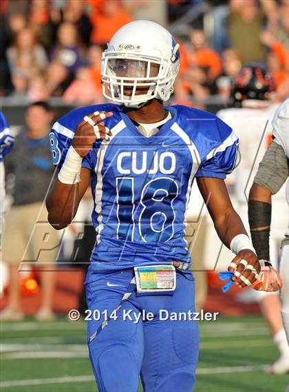 Thumbnail 1 in Tyler vs. Aledo (UIL 5A Division 1 Semifinal) photogallery.