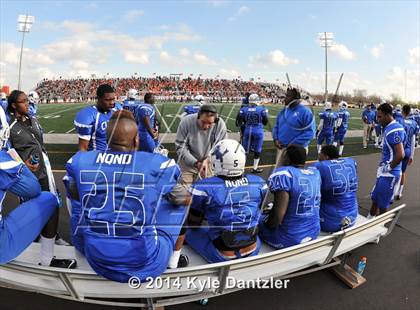 Thumbnail 1 in Tyler vs. Aledo (UIL 5A Division 1 Semifinal) photogallery.