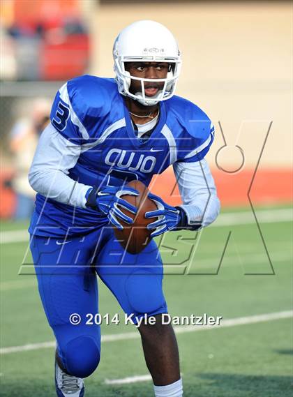 Thumbnail 3 in Tyler vs. Aledo (UIL 5A Division 1 Semifinal) photogallery.