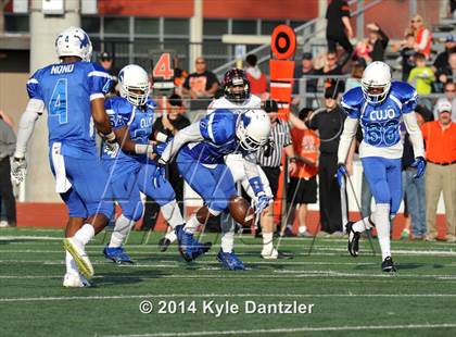 Thumbnail 3 in Tyler vs. Aledo (UIL 5A Division 1 Semifinal) photogallery.