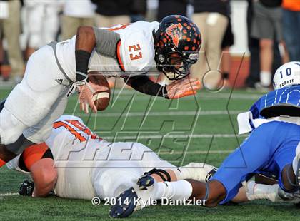 Thumbnail 2 in Tyler vs. Aledo (UIL 5A Division 1 Semifinal) photogallery.