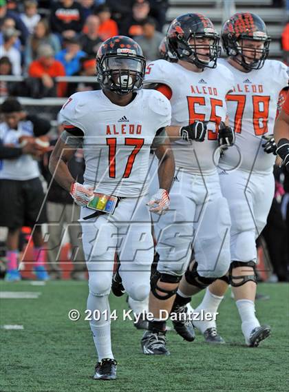 Thumbnail 3 in Tyler vs. Aledo (UIL 5A Division 1 Semifinal) photogallery.