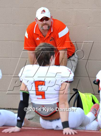 Thumbnail 2 in Tyler vs. Aledo (UIL 5A Division 1 Semifinal) photogallery.