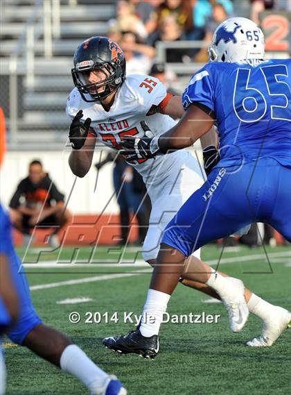 Thumbnail 1 in Tyler vs. Aledo (UIL 5A Division 1 Semifinal) photogallery.