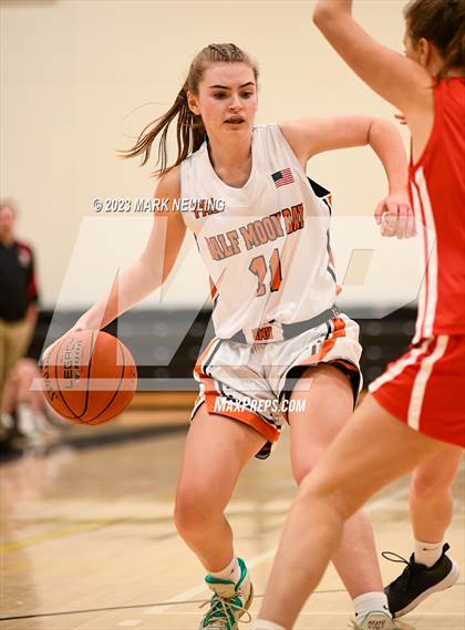 Thumbnail 2 in San Lorenzo Valley @ Half Moon Bay (CIF-CCS D4 Quarterfinal) photogallery.