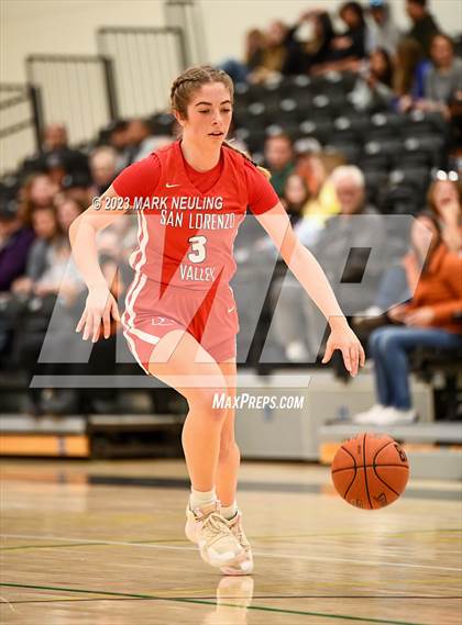 Thumbnail 2 in San Lorenzo Valley @ Half Moon Bay (CIF-CCS D4 Quarterfinal) photogallery.