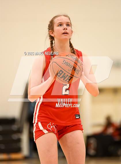 Thumbnail 1 in San Lorenzo Valley @ Half Moon Bay (CIF-CCS D4 Quarterfinal) photogallery.
