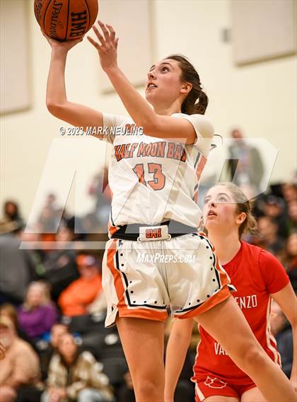 Thumbnail 3 in San Lorenzo Valley @ Half Moon Bay (CIF-CCS D4 Quarterfinal) photogallery.