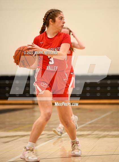 Thumbnail 2 in San Lorenzo Valley @ Half Moon Bay (CIF-CCS D4 Quarterfinal) photogallery.