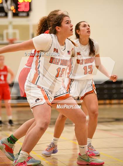 Thumbnail 1 in San Lorenzo Valley @ Half Moon Bay (CIF-CCS D4 Quarterfinal) photogallery.