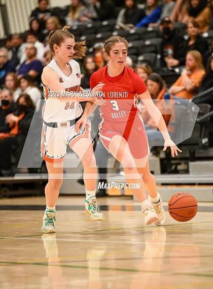 Thumbnail 3 in San Lorenzo Valley @ Half Moon Bay (CIF-CCS D4 Quarterfinal) photogallery.