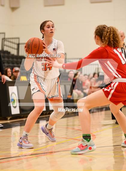 Thumbnail 2 in San Lorenzo Valley @ Half Moon Bay (CIF-CCS D4 Quarterfinal) photogallery.