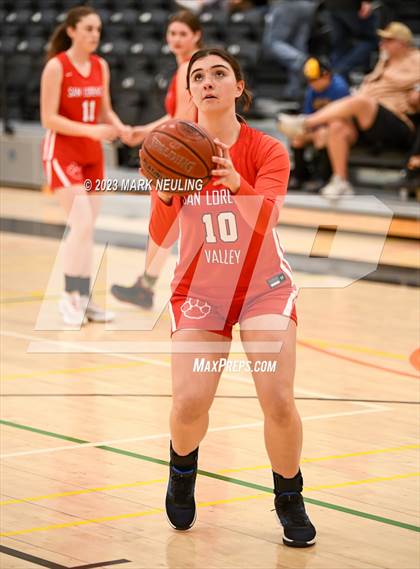 Thumbnail 2 in San Lorenzo Valley @ Half Moon Bay (CIF-CCS D4 Quarterfinal) photogallery.