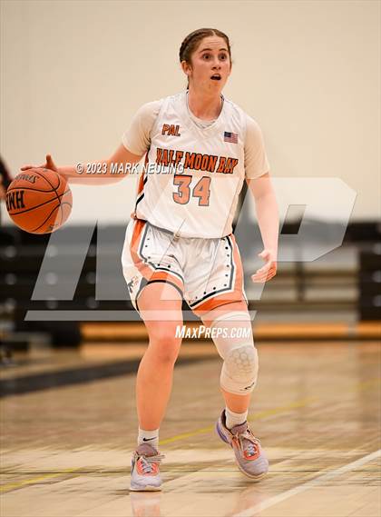 Thumbnail 3 in San Lorenzo Valley @ Half Moon Bay (CIF-CCS D4 Quarterfinal) photogallery.