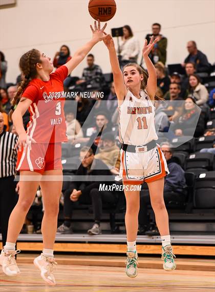 Thumbnail 1 in San Lorenzo Valley @ Half Moon Bay (CIF-CCS D4 Quarterfinal) photogallery.