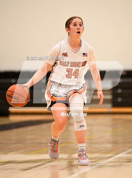 Thumbnail 1 in San Lorenzo Valley @ Half Moon Bay (CIF-CCS D4 Quarterfinal) photogallery.