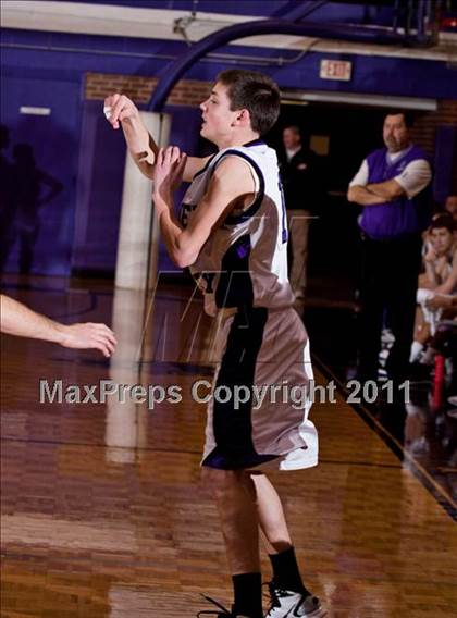 Thumbnail 1 in Jefferson County vs. Sevier County photogallery.