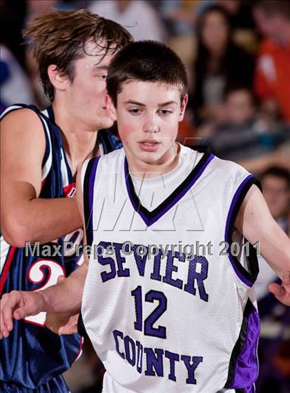 Thumbnail 3 in Jefferson County vs. Sevier County photogallery.