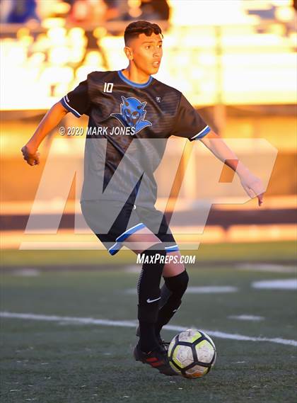 Thumbnail 2 in Carl Hayden Community vs. Sunnyside (AIA 5A Final) photogallery.