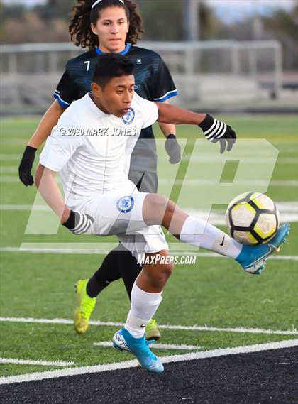Thumbnail 2 in Carl Hayden Community vs. Sunnyside (AIA 5A Final) photogallery.