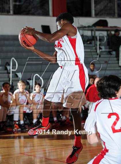 Thumbnail 2 in  DeSmet Jesuit @ Chaminade photogallery.