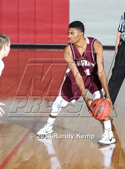 Thumbnail 1 in  DeSmet Jesuit @ Chaminade photogallery.