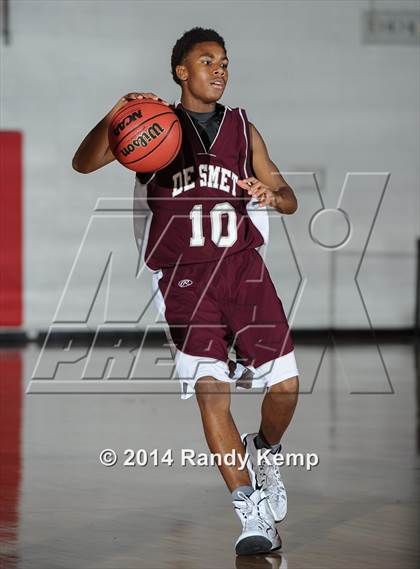 Thumbnail 3 in  DeSmet Jesuit @ Chaminade photogallery.