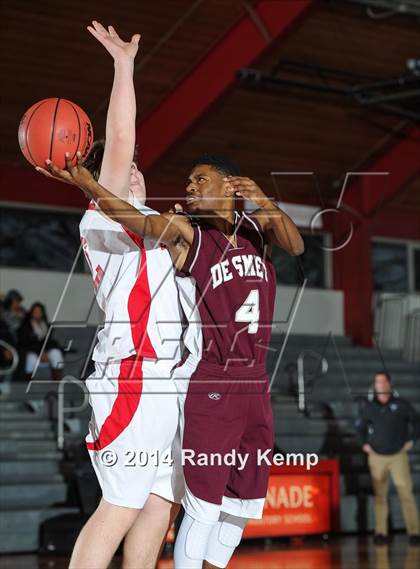 Thumbnail 2 in  DeSmet Jesuit @ Chaminade photogallery.