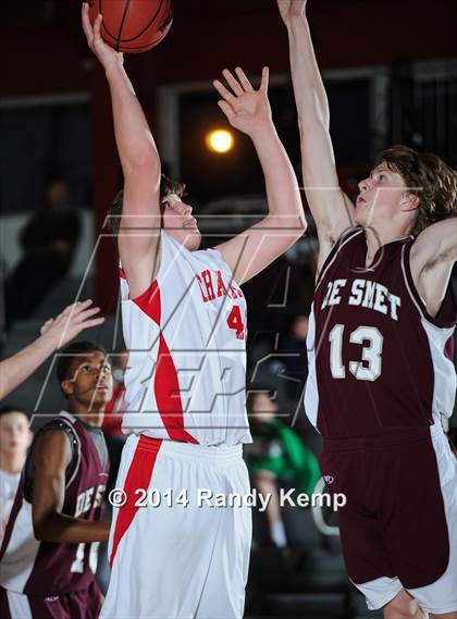 Thumbnail 1 in  DeSmet Jesuit @ Chaminade photogallery.