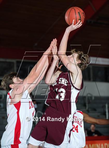Thumbnail 3 in  DeSmet Jesuit @ Chaminade photogallery.