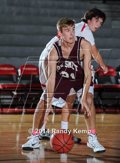 Thumbnail 2 in  DeSmet Jesuit @ Chaminade photogallery.