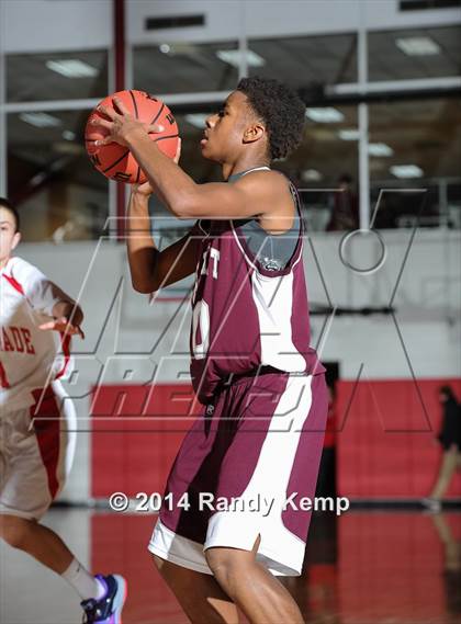 Thumbnail 1 in  DeSmet Jesuit @ Chaminade photogallery.